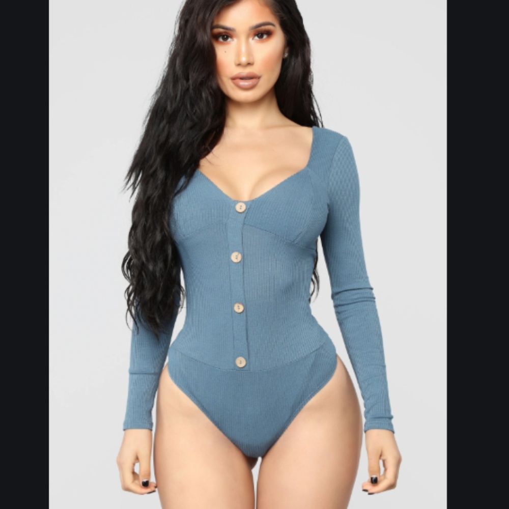 RIBBED BODYSUIT SLATE WITH TAGS NEW SIZE SMALL
